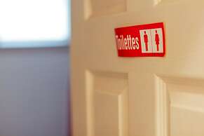 Pied-A-Terre Mont-Royal - Hostel