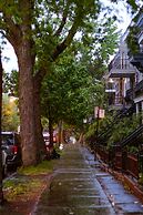 Pied-A-Terre Mont-Royal - Hostel