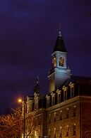 Pied-A-Terre Mont-Royal - Hostel