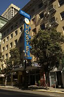 HI San Francisco Downtown Hostel