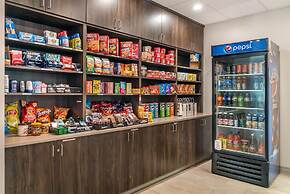 Best Western Plus Wayland Hotel