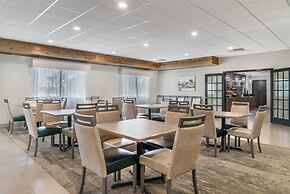 Best Western Plus Wayland Hotel