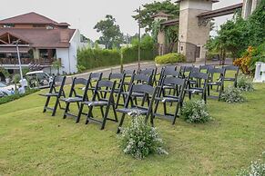 Vista del Campo Country Club & Villas