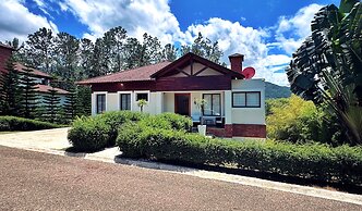 Vista del Campo Country Club & Villas