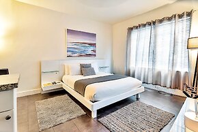 Private Condos at 556 Ocean by LMC