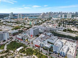 Private Condos at 556 Ocean by LMC