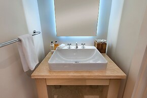 1 Homes Vacation Rentals by LMC