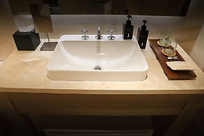 1 Homes Vacation Rentals by LMC