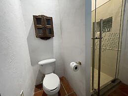 Casa Oratorio Antigua