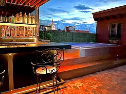 Casa Oratorio Antigua