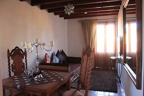 Casa Oratorio Antigua