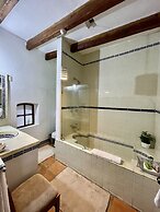 Casa Oratorio Antigua