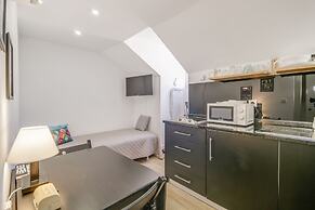 Alcantara 65 Riverside