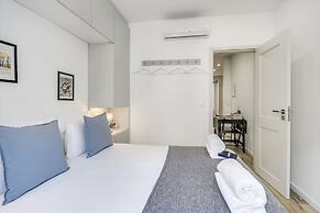 Alcantara 65 Riverside