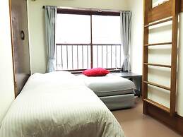 Kagamiyama Residence 301