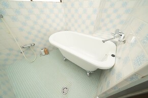 Kagamiyama Residence 301