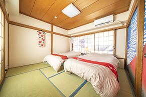 Kagamiyama Residence 301