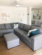 Oceania Beachside Holiday Apartments