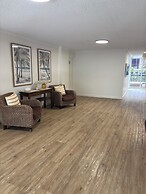 Oceania Beachside Holiday Apartments