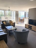 Oceania Beachside Holiday Apartments