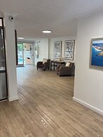 Oceania Beachside Holiday Apartments