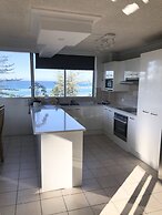 Oceania Beachside Holiday Apartments