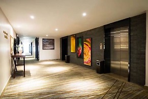 Zhuhai Aqueen Hotel