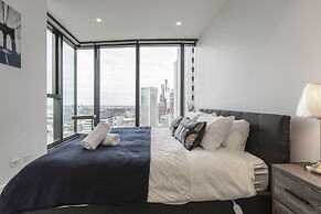 Trendy Melbourne 2 Bedroom Apartment by BnB Pro
