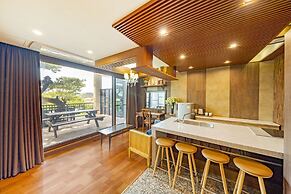 Goseong Hansan Marina Resort