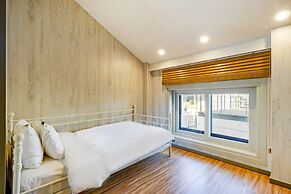 Goseong Hansan Marina Resort