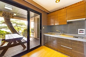 Goseong Hansan Marina Resort