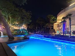 Goseong Hansan Marina Resort