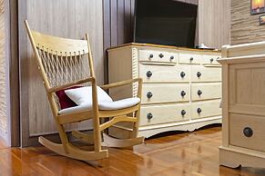 Goseong Hansan Marina Resort