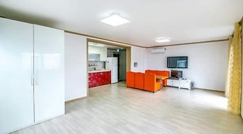 Geoje Beach Maru Pension