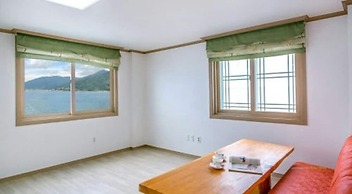 Geoje Beach Maru Pension