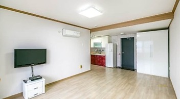 Geoje Beach Maru Pension