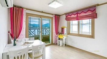 Geoje Beach Maru Pension