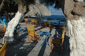 Captain Lazaros Villas