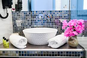 Captain Lazaros Villas