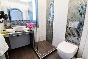 Captain Lazaros Villas