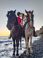 Captain Lazaros Villas