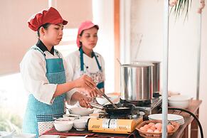 Pursat Riverside Hotel and Spa