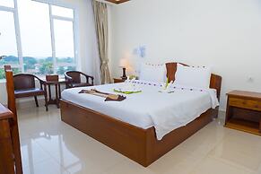 Pursat Riverside Hotel and Spa