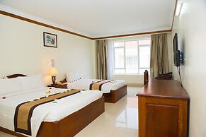 Pursat Riverside Hotel and Spa