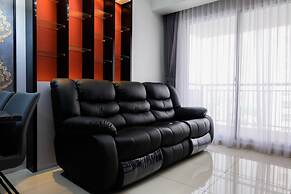 3BR Apartment with Pool View at M-Town Residence