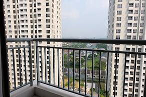 3BR Apartment with Pool View at M-Town Residence