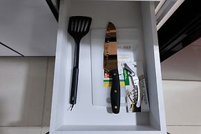 3BR Apartment with Pool View at M-Town Residence