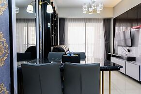 3BR Apartment with Pool View at M-Town Residence