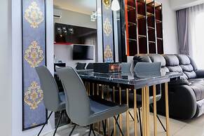 3BR Apartment with Pool View at M-Town Residence