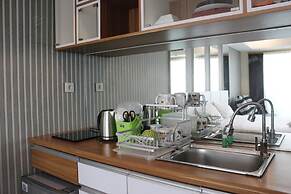 Bright Studio @ Tamansari La Grande Apartment